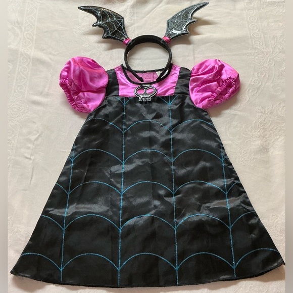 Disney Vanpirina Halloween Costume Pink and Black with Bat Wings Sz 2 - Picture 1 of 11